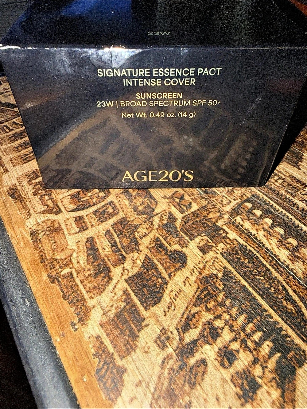 AGE20's Signature Essence Pact Intense Cover SPF 50+ 23W Foundation Pact NWT